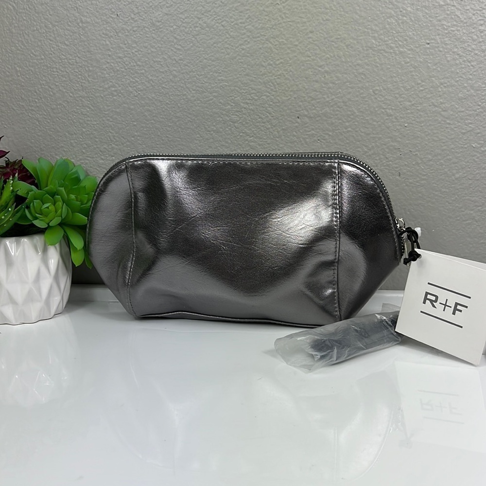 NWT Rodan + Fields Cosmetic Bag Silver with Tassel